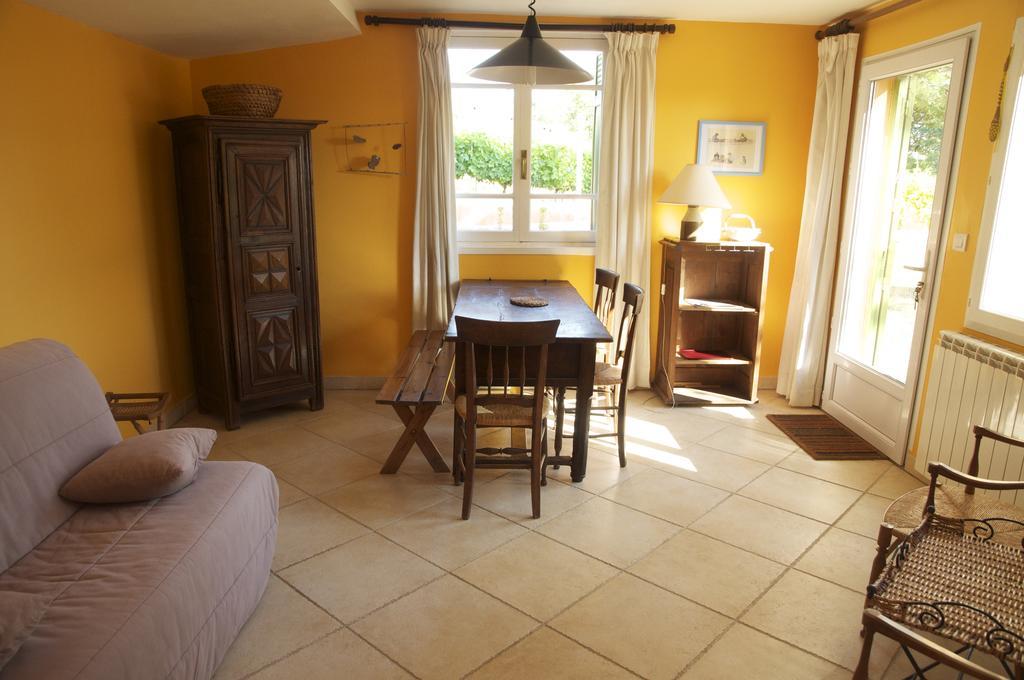 Le Petit Bacalan Villa Mormoiron Bilik gambar